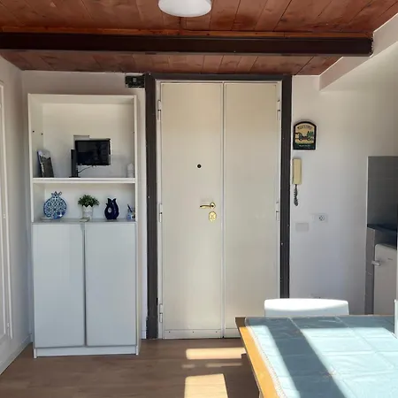 Apartmán Flat Ultimo Piano In Centro *